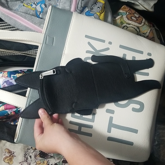 FINAL PRICE Loungefly Kikis Delivery Service Tote - Picture 13 of 14